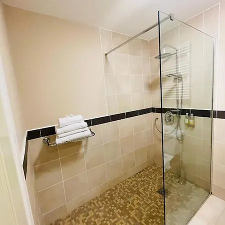 Hotell Burren Atlantic & 3*