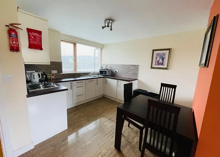 Burren Atlantic & Otel 3*