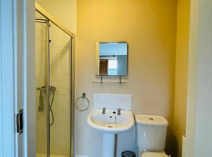 Burren Atlantic & Otel Ballyvaughan