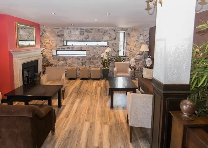 Burren Atlantic & 3*